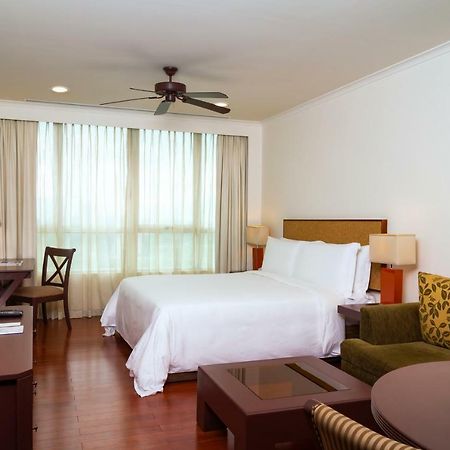 The Landmark Serviced Apartment - Managed By Peninsula Properties 胡志明市 外观 照片
