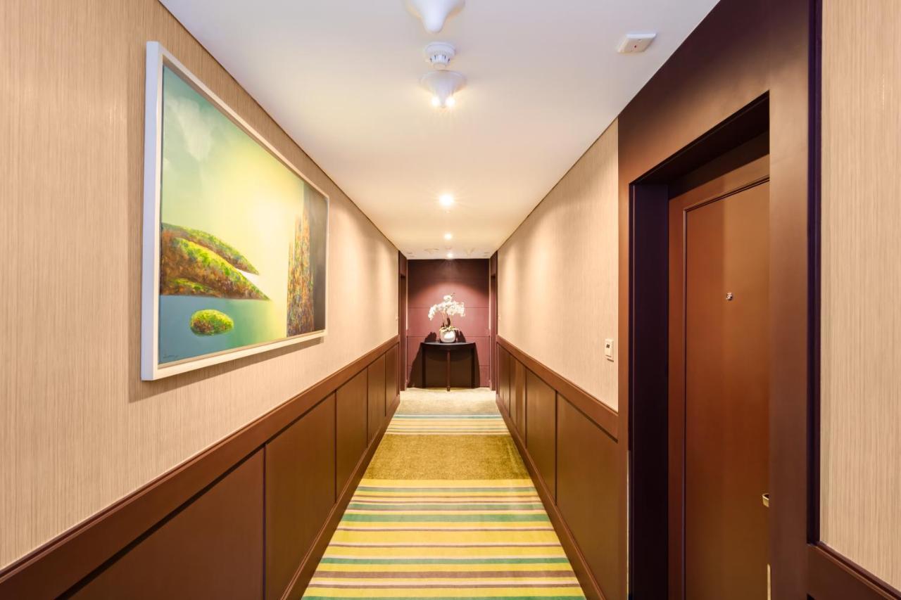 The Landmark Serviced Apartment - Managed By Peninsula Properties 胡志明市 外观 照片